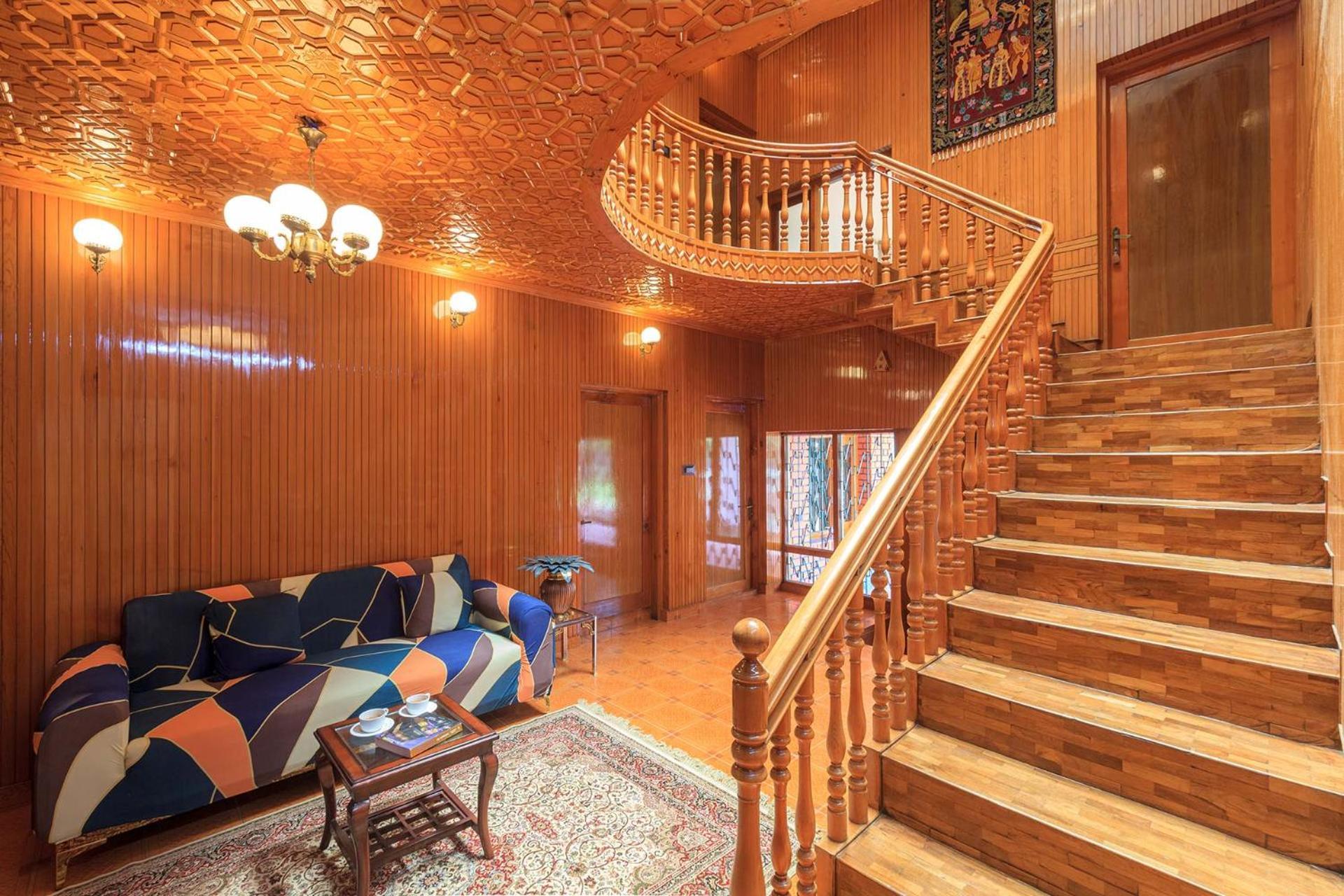 Stayvista At Pinewood Villa - Pet Friendly Villa With Lawn & Pool Table Srinagar  Luaran gambar